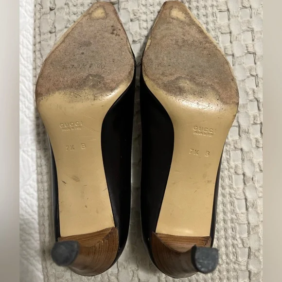 Gucci Tassel Pumps - Picture 8 of 10